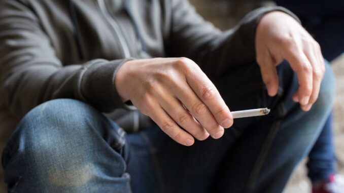 Kann man Geld sparen beim Rauchen mit Zigaretten Sticks?